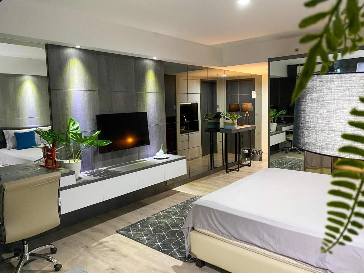 Lavenderbnb Room 8 At Mataram City Джокьякарта Экстерьер фото